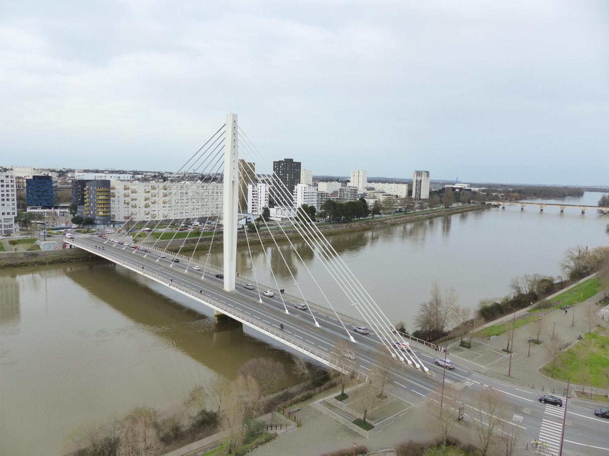 Appartement Vulcain 4, 14eme, Ile De Nantes, Vue Exceptionnelle Avec Parking *